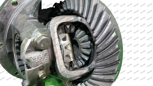 NISSAN PATROL Y61 FRONT DIFFERENTIAL 3.909 11X43 RATIO 3.0L ZD30 2001-2007 thumbnail 3