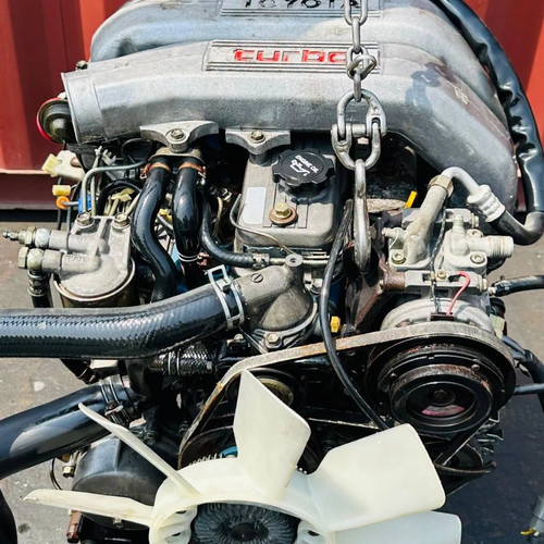 Toyota Land Cruiser 12HT engine