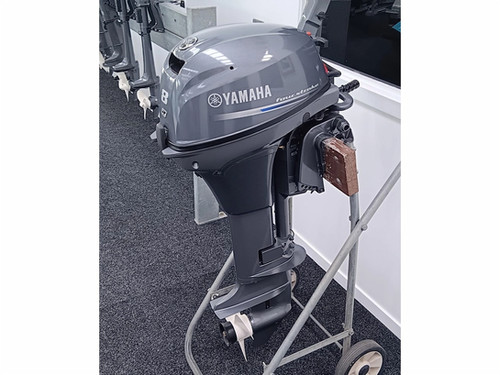 Yamaha New F8SMHB 8HP 4Stroke  Outboard Motor thumbnail 2