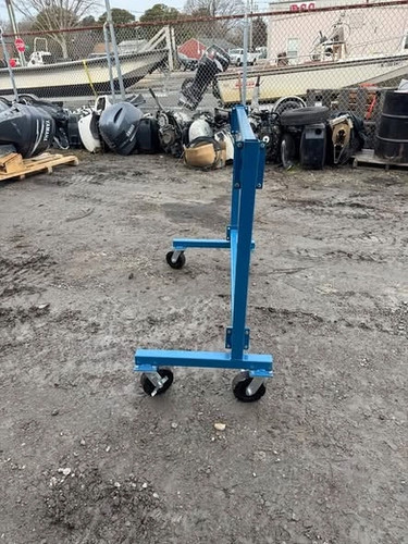 Pre Owned Twin Engine Outboard Motor Stand thumbnail 3