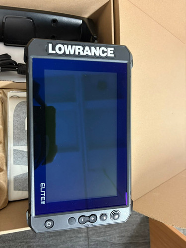 Pre Owned  Lowrance Elite FS9 thumbnail 6