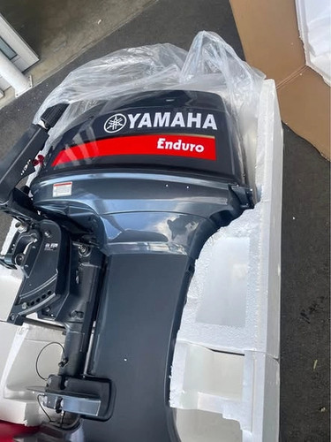 Yamaha New E40X 2 Stroke Outboard Motor thumbnail 2