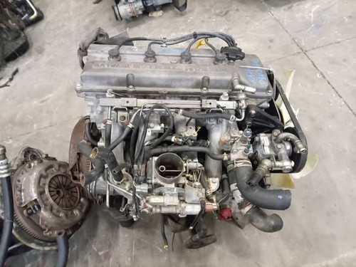 NISSAN HARDBODY NP300 KA24 2.4 PETROL ENGINE thumbnail 2