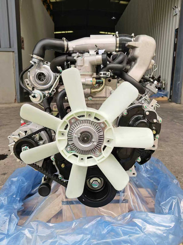 Isuzu 4JA1 2.5L Inline 4-Cylinder Diesel Engine thumbnail 3