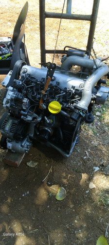Renault megane 1.9 Dci engine thumbnail 3
