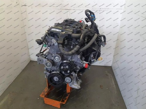 TOYOTA HILUX  ENGINE 2.7L PETROL 2TR-FE COMPLETE MOTOR 2005-2015