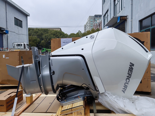Mercury Verado 300HP V8 Four-Stroke Outboard Motor thumbnail 5