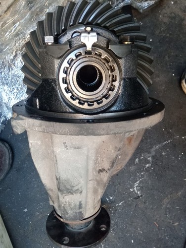 NISSAN PATROL ZD30 3.0L DIESEL REAR DIFFERENTIAL 10X39 3.9 RATIO