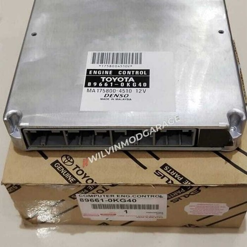 Genuine ECU Engine Computer 2004-2011 Toyota Hilux Diesel 89661-0KG40 Denso OEM