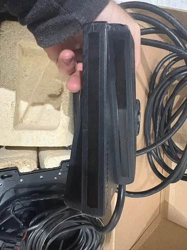 Pre Owned Lowrance Active Target Gen1 thumbnail 3