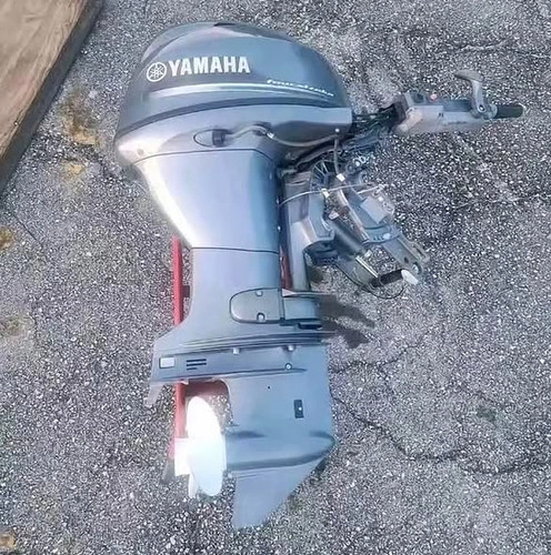 Yamaha Pre-owned 40HP 4stroke Outboard thumbnail 5