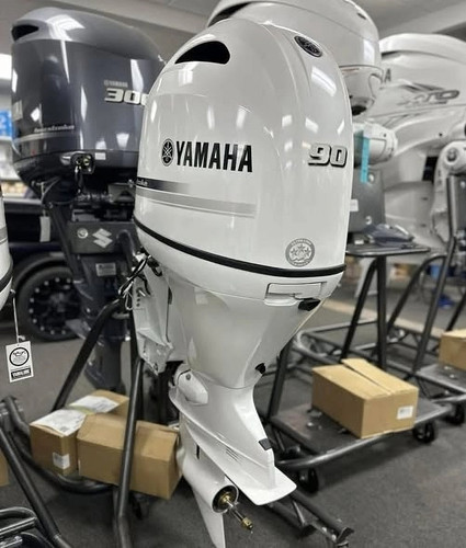 Yamaha New  F90LB2 4 stroke Outboard Motor thumbnail 3