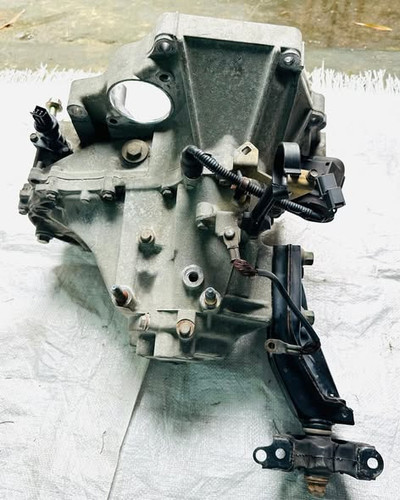 HONDA CIVIC D14Z 1.4 16V MANUAL GEARBOX thumbnail 3