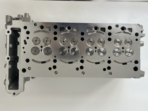 Mercedes-Benz OM651 Complete Cylinder Head Assembly thumbnail 3
