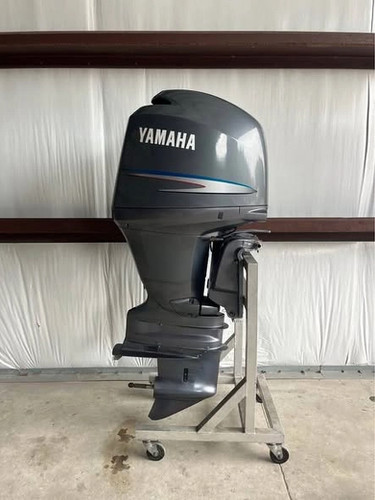 Yamaha Pre-owned F150 4 stroke  Outboard Motor thumbnail 4