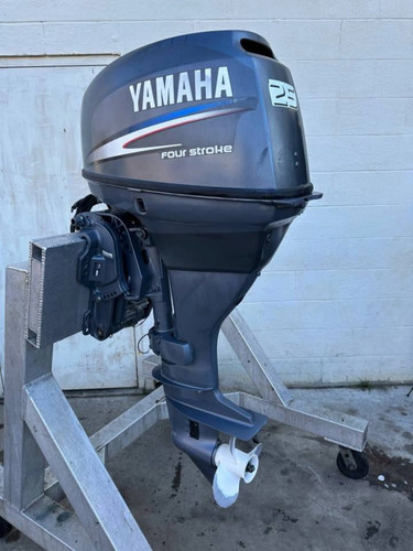 Yamaha Pre Owned 25HP 4-Stroke Outboard Motor