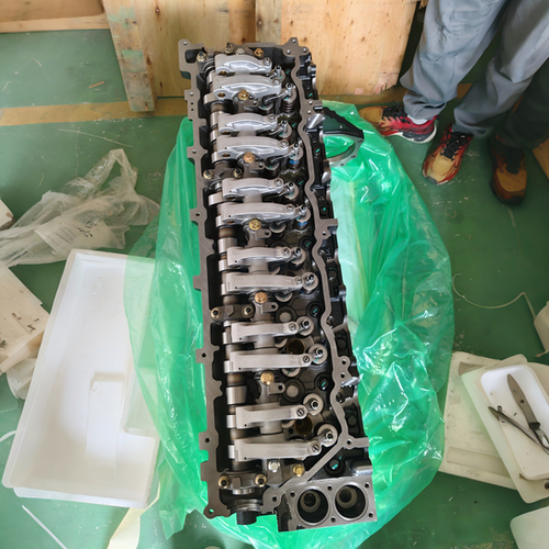 Isuzu 4HK1 5.2L Turbo Diesel Long Block Engine with Camshaft & Crankshaft thumbnail 4