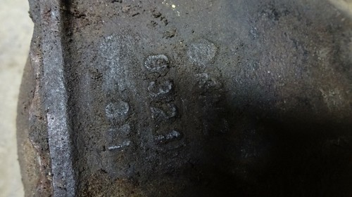 Mitsubishi Pajero I L040 3.0 V6 Rear Differential thumbnail 2