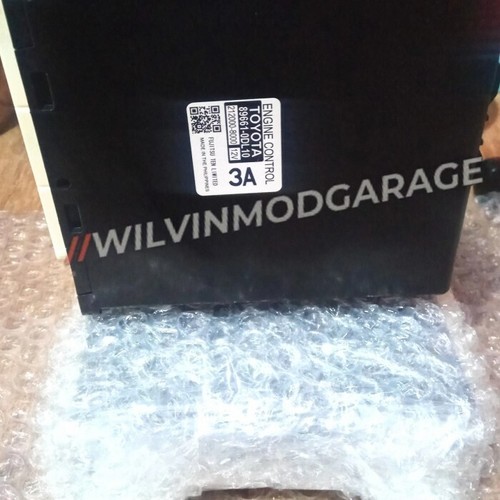 Genuine Computer Engine Control ECU Unit 2013-16 Toyota Yaris Manual 89661-0DL10 thumbnail 3